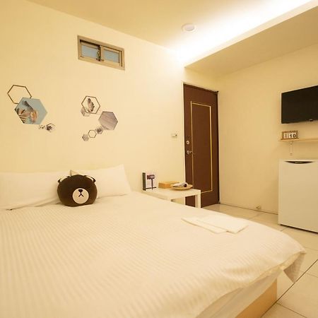 Fengjia Muxia Apartment ไถจง ภายนอก รูปภาพ