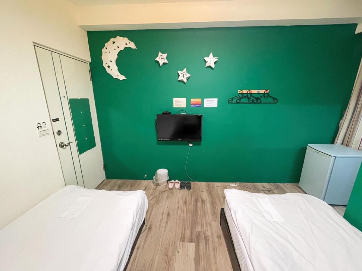 Fengjia Muxia Apartment ไถจง ภายนอก รูปภาพ