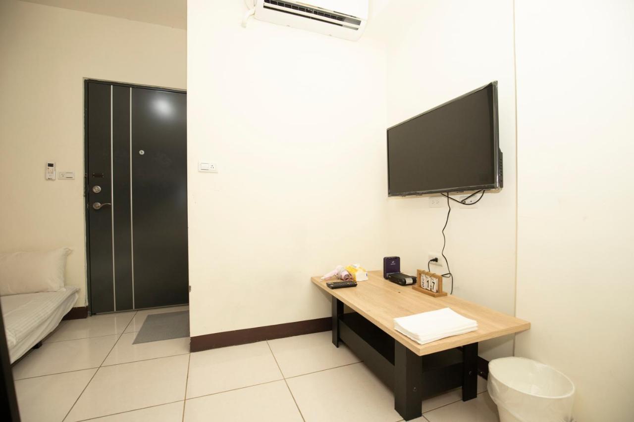 Fengjia Muxia Apartment ไถจง ภายนอก รูปภาพ