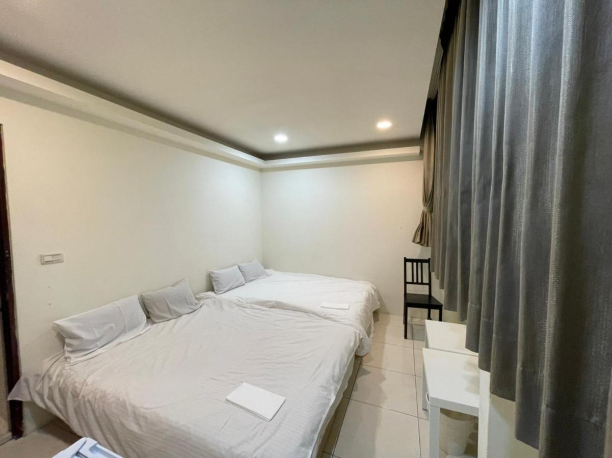 Fengjia Muxia Apartment ไถจง ภายนอก รูปภาพ